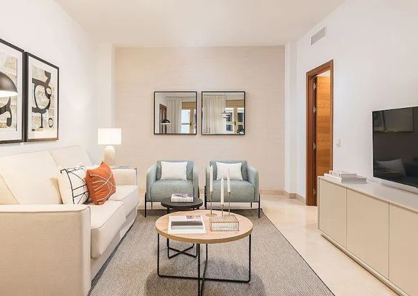 Pasaje Heredia, Málaga, Andalusia 29008