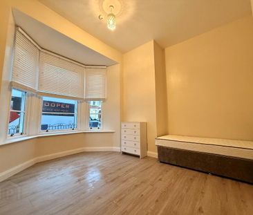 1, 64 University Street, Belfast, BT7 1HB - Photo 1