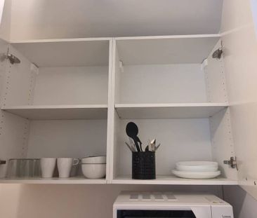 Studio moderne et proche de la Gare - Photo 6