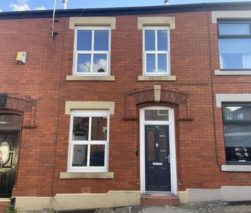 3 bedroom terraced house to rent - Photo 5