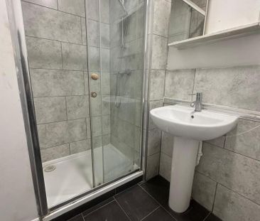 Studio to rent - Photo 6