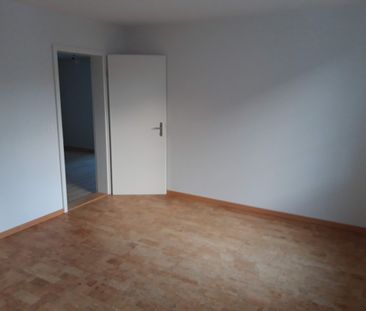 Grosszügige Erdgeschosswohnung in Etzelkofen zu vermieten - Photo 1