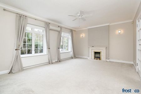 3 bedroom townhouse to rent - Photo 3