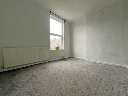 2 bedroom End of terrace house to rent - Photo 2