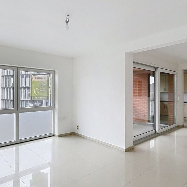 Appartement te huur in Moeskroen voor € 900 met 2 slaapkamers - Photo 1