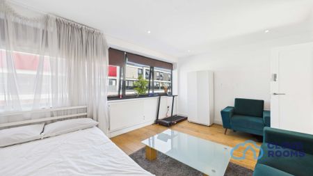 RM5 Westmead | Farnborough | GU14 7SG - Photo 2