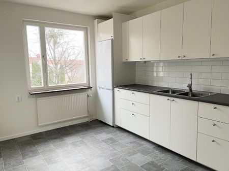 Villagatan, Kungsör - Photo 3