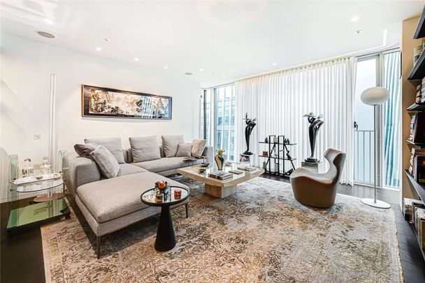 Beautiful 2 bedroom luxury apartment in the highly desirable Nova Building with 24/7 concierge, gym, lounge, cinema, roof terrace and meeting room. - Photo 1