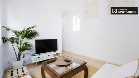 madrid, Community of Madrid 28039 - Photo 2