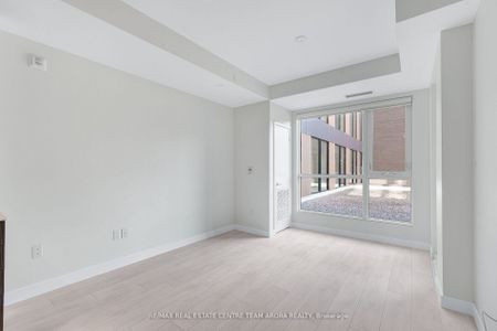 For Lease - 168 Sabina Drive Unit# 212, Oakville, Ontario - Photo 3