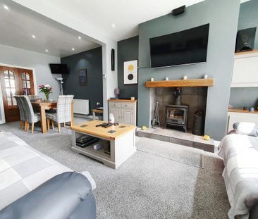 2 bedroom terraced house to rent - Photo 1