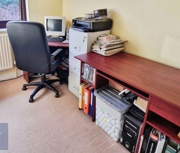 3 bedroom House To Let Total Size: 926 SQ FT - Photo 2