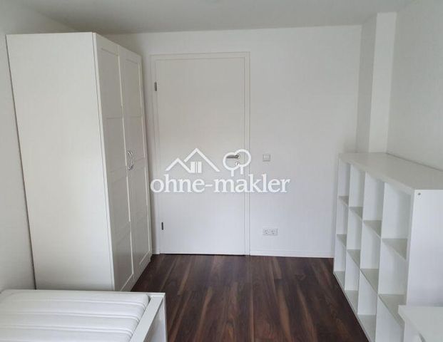 Schönes, möbliertes Zimmer in 4-WG in guter Lage von S-Wangen! - Photo 1