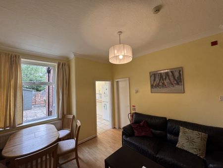 Main Avenue, Heworth - P10818 - Photo 2