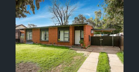 Well-Appointed 3-Bedroom 1-Bathroom Home for Rent in Smithfield Plains - Photo 2