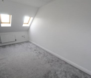 3 bedroom townhouse to rent - Photo 4