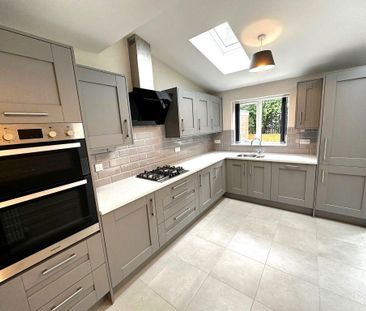 3 bedroom semi-detached house to rent - Photo 6