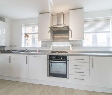 Goetre Fawr, Radyr, Cardiff, CF15 - Photo 2