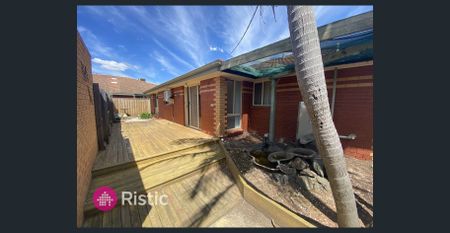 Prime location! - Photo 5