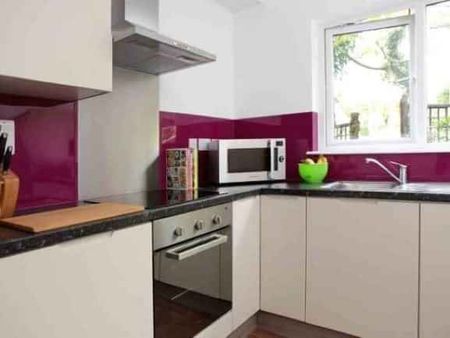 Silver Ensuite Large - Photo 4