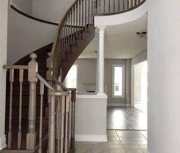 For Lease - 58 Heritage Street, Bradford West Gwillimbury, Ontario - Photo 1