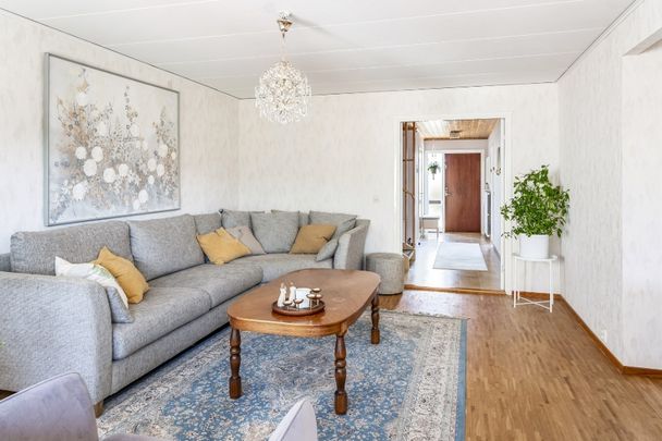 Västerås - 6rok - 6mån - 12.650kr/mån - Photo 1