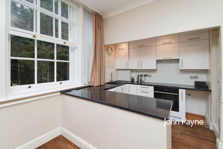 Connaught Mews, London, SE18 - Photo 4