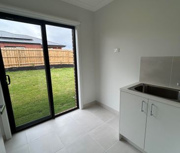 45 Baldwin Rd, Traralgon VIC 3844 - House For Rent | Domain - Photo 4
