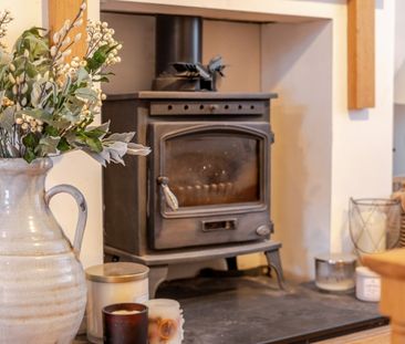 5 bedroom detached house to rent - Photo 3