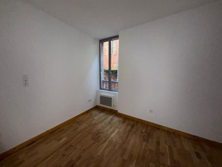 Location Appartement 3 pièces 61m² MONTAUBAN 82000 - Photo 2