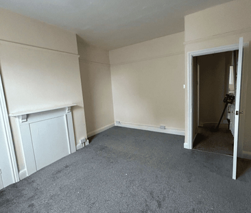 Linden Road, Leeds, LS11 - Photo 3 | Rentumo
