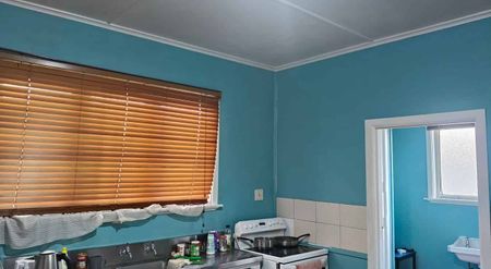 Warm Efficient House - Photo 3