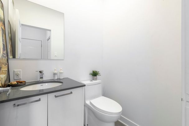 184 Av. Jenkins Montréal (Lachine), QC H8S - Photo 1