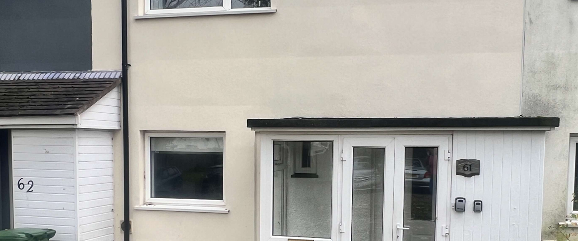 Ombersley Close Room 4 - Large Double room - Photo 1