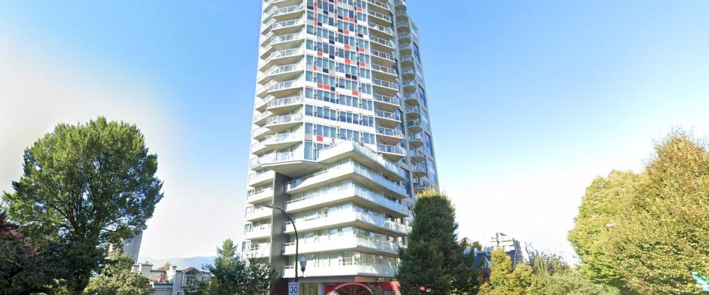 The Lauren - Photo 1