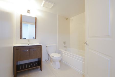 For Lease - 30 Meadowglen Place Unit# 211, Toronto, Ontario - Photo 4