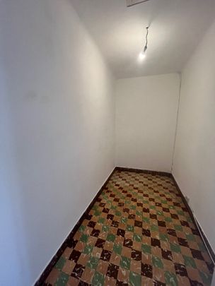 CHATEAURENARD - Appartement avec 2 chambres, bureau et terrasse., - Photo 1