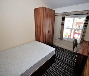 6 bedroom flat to rent - Photo 6