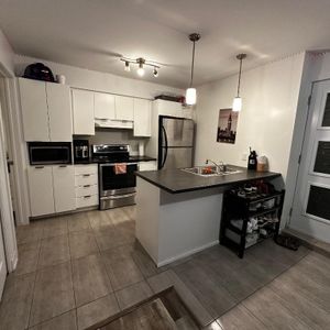 1 Bed 1 Bathroom Apartment for rent - Photo 2