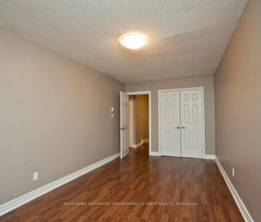 Property For Lease | W8212116 - Photo 4