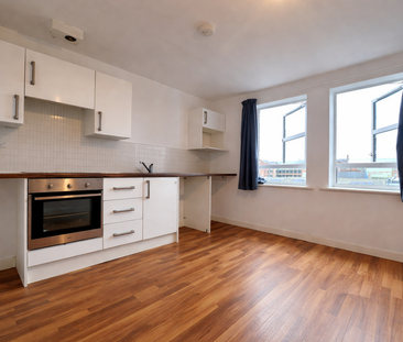 1 bedroom flat to rent - Photo 2