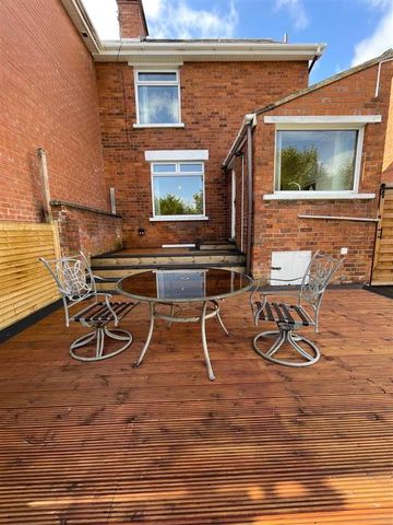 31 Lansdowne Park, Belfast, BT15 4AF - Photo 5