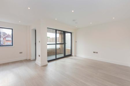 1 bed flat to rent in Church Road, Northolt, UB5 - Photo 2
