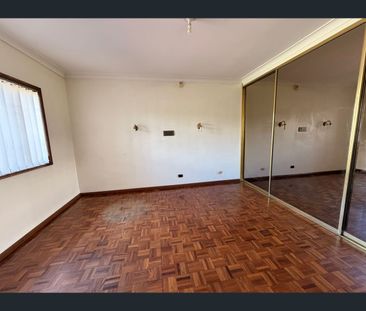105 Delamere Street, Canley Vale, NSW 2166 - Photo 1