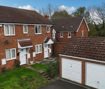 2 bedroom end of terrace house to rent - Photo 1