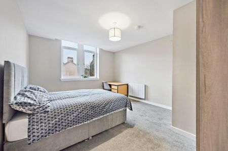 3 bedroom apartment to rent - Photo 4