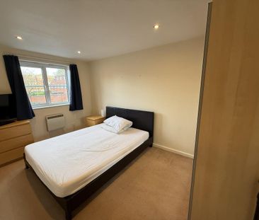 2 bedroom apartment to rent - Photo 4