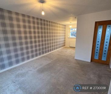 2 bedroom semi-detached house to rent - Photo 2