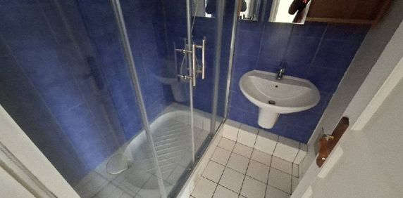 Location Appartement 1 pièce 29m² PARIS 17ème - Photo 2