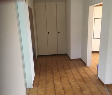 Spacieux 2.5 pièces au 2ème - Photo 5